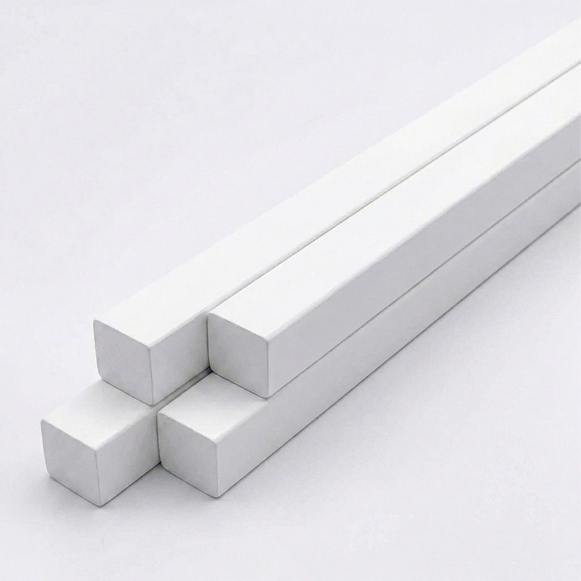 Buche weiß lackiert Rahmenmaterial
